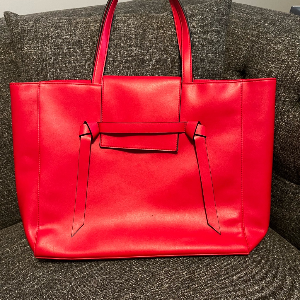 Elizabeth Arden Tote